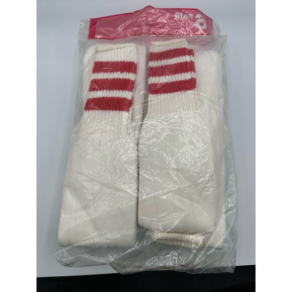 2 Pairs Of Vintage 80s Cream With Red Stripes Tube Socks, Smaller Fit Amd Length - Picture 5 of 5
